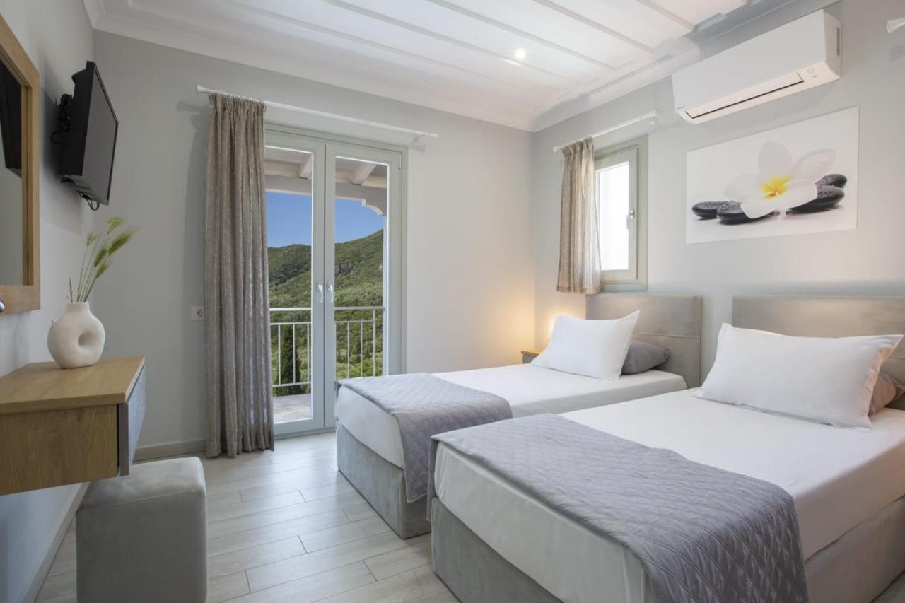 Panoutsis Villa - Sivros Lefkada Exterior foto
